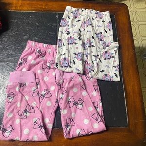 2 pairs of girl size 6 pj pants